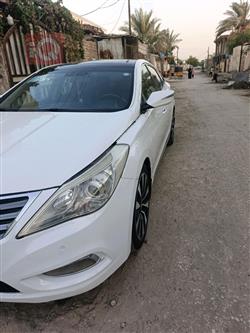 هيونداي أزيرا